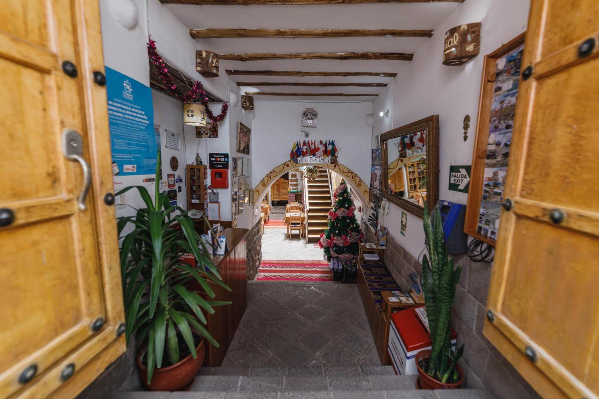 קוסקו Hostal El Grial מראה חיצוני תמונה